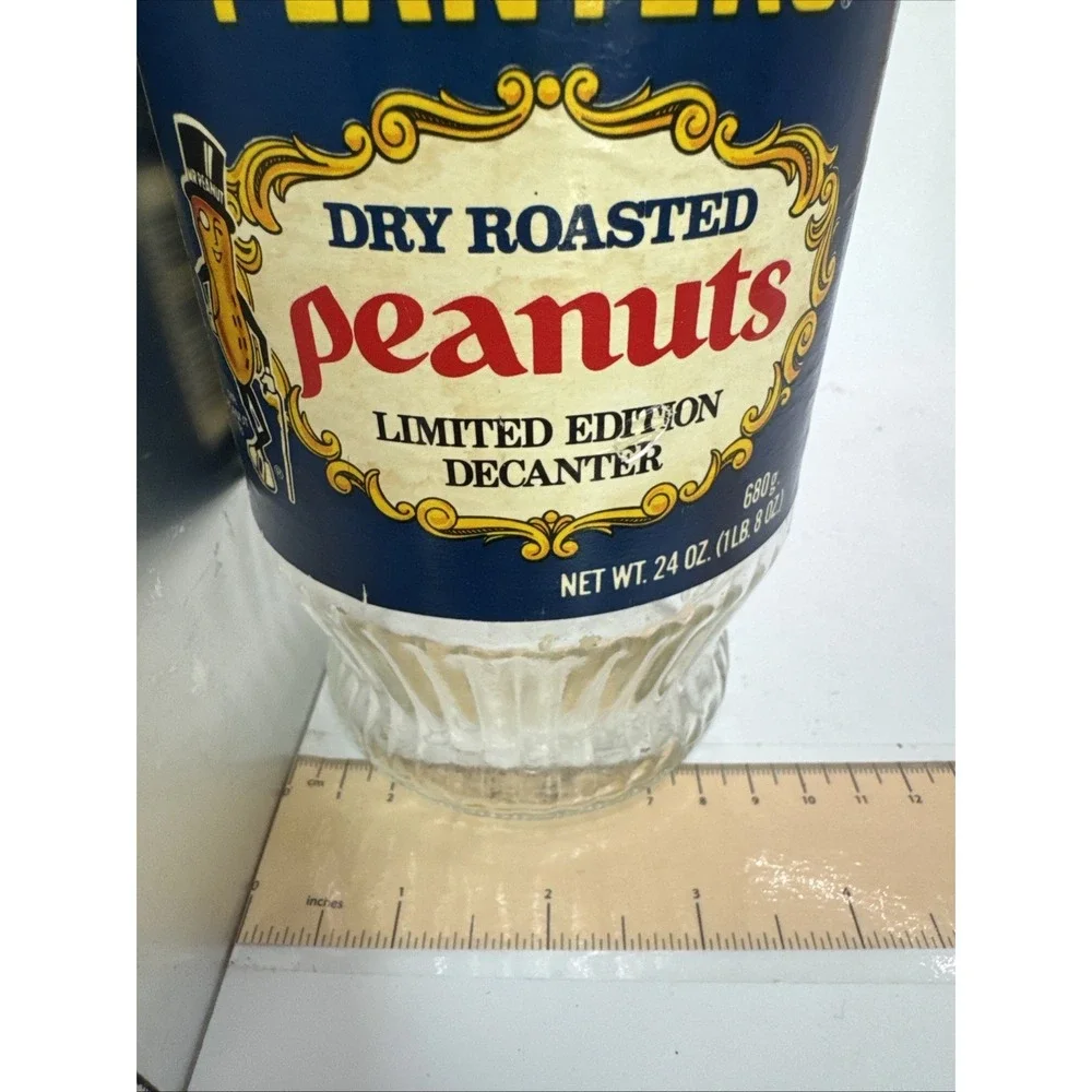 VTG PLANTERS PEANUTS LIMITED EDITION DECANTER 1979 WITH LID AND LABEL